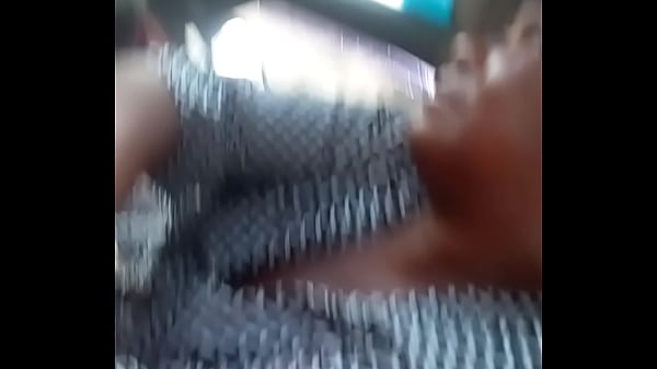 Boquete gostoso no carro joyce e otavio