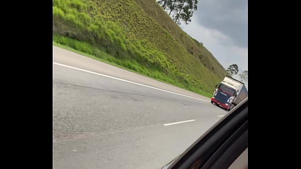 Brincadeiras gostosas no carro