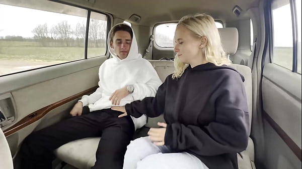 cute teen gets fucked in car during roadside assistance