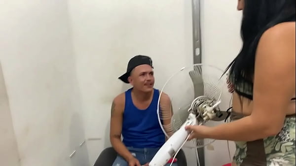 me follo a mi vecina de pues de una buena mamanda