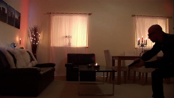 Milf With Big Boobs Carly Parker Takes On Two Cocks In Dp Threesome