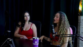 Não gosta de ser chamada de Bruna Surfistinha, começou no exibisionismo, a mãe a apoia, fez uma live sobre o vazamento e transou no barco – Bruninha a Surfistinha (WATCH ON: SHEER/RED)