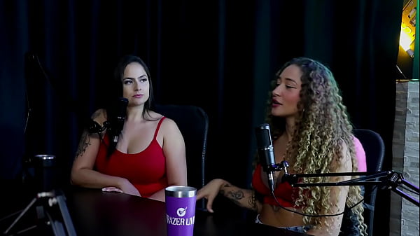 Não gosta de ser chamada de Bruna Surfistinha, começou no exibisionismo, a mãe a apoia, fez uma live sobre o vazamento e transou no barco – Bruninha a Surfistinha (WATCH ON: SHEER/RED)