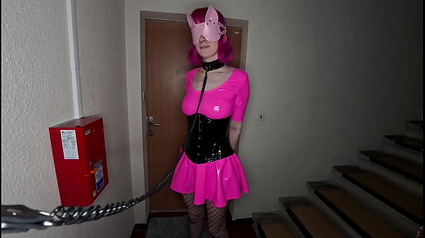 young slut dildos her ass at a stranger’s house