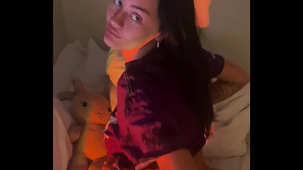 amateurTeen hard pussy masturbate horny polish girl