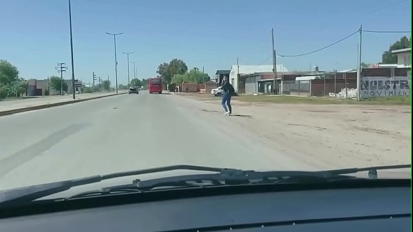 de alguna forma tenia que pagarle