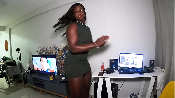 ela tava indo pra festa mas FODI ela antes