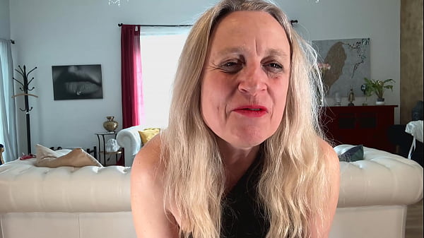 Great sushi fun with hot prolapse shots