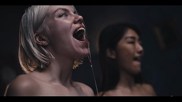 LESBIAN CABIN THREESOME – Foot Fetish Girls Goes After Brunette And Turns Her Into Fuck Toy FULL Pussy Eating Slimy Squirt