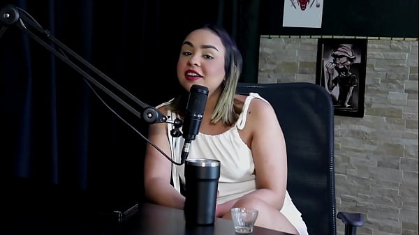 Sempre gostou de sexo anal, curte um sadomasoquismo, não aceita dinheiro pra defecar, quer fazer com 8 homens – Nands Ninfetinha (SHEER/RED)