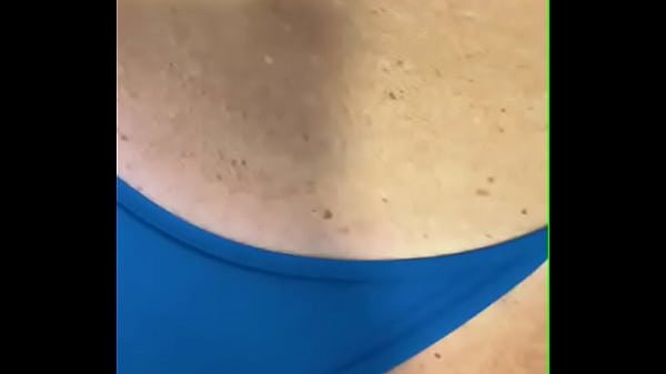 Gozando no fio azul da vovozinha