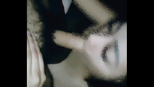 La primer mamada de Ivone en camara