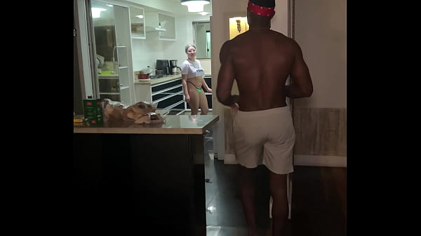 traindo meu namorado com esse negão dotado