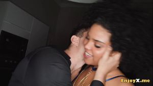 Rough hookup with a spunk on face brunette cowgirl in gonzo porn.