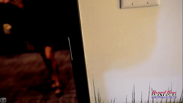 Petite Busty Hottie Pamela Morrison Gypsy Pokes Her Twat And Sucks A Dick!