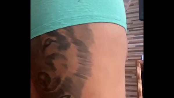 Safadas e Bucetudas fazendo ovos de Páscoa