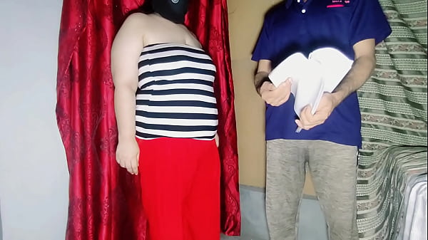 Muslim BBW had anal sex with office attendant for meter connection, doggy style ass fucking in clear Hindi audio