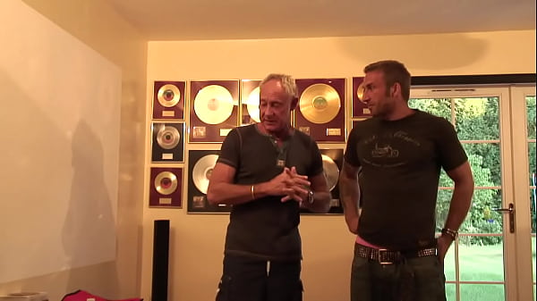 Nikky Blond Does The Daddie Then His Son