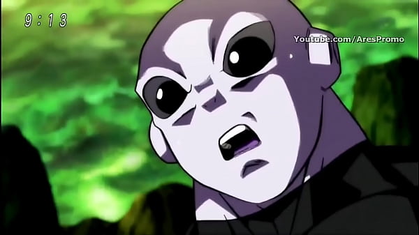 BOMBADÃO CINZA SENTANDO O CASSETE EM DUAS QUENGAS DE CABELO AZUL !!!