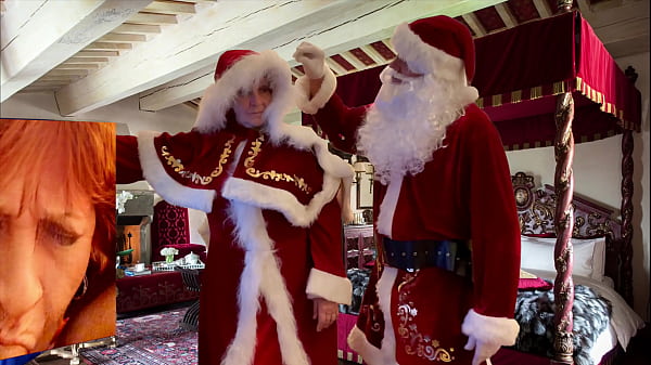 Granny Queen of the North Pole’s Creamy Christmas in July Fuck