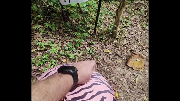 Outdoor Creampie for Horny Filipina (we almost got caught)