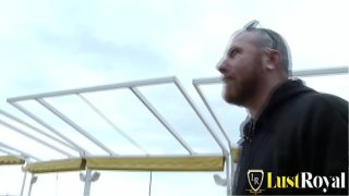 Babe Cindy Sun Penetrate Tight Anus Outdoors