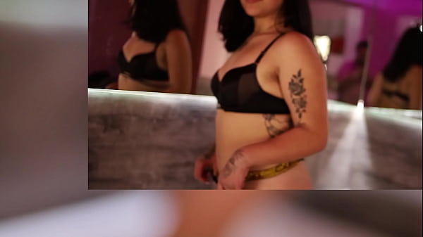 Angel o Demonio en la cama pendeja Argentina de 21 años en su casting porno