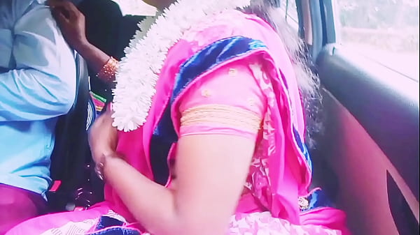 Indian car sex. beautiful saree housewife with boyfriend cheating romance. Telugu dirty talks. Sex story.