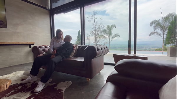 My best friend fucks me on the couch when his girlfriend left and left us alone