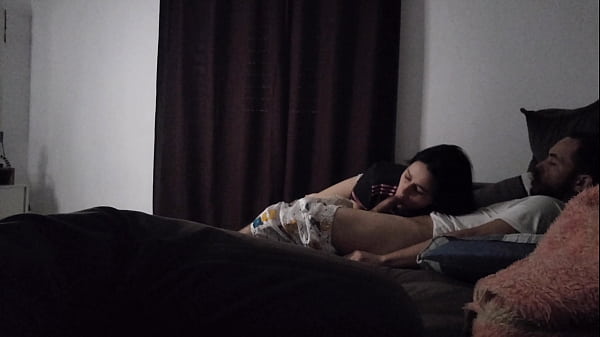 tia passo planejou para que pudesse dividir o sofá com sobrinho passo