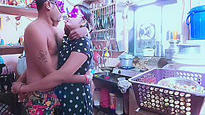 Big Bull In Her Best Friend Invite A Big Dick Bull When She Fuck Both At Home Hardcore Sex