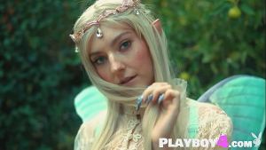 Petite blonde babe Eva Elfie showed stunning body and posed in sexy costume