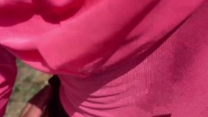 Colombiana de gran culo termina culiando con su mejor amigo en un paseo en bicicleta.