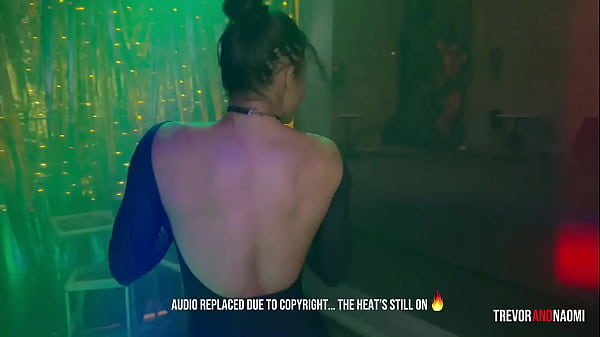 Wild Club Night Turns Into a Public Fuck Fantasy