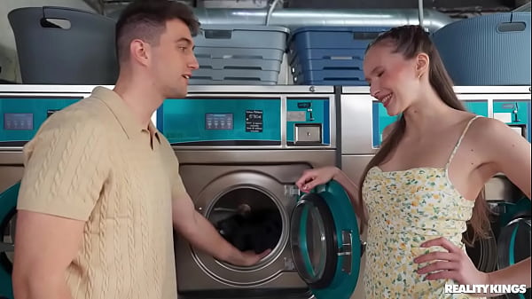 Getting Freaky At The Laundromat / Reality Kings