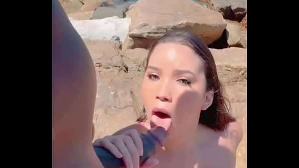 Pedreiro fodeu meu cuzinho em público Gostoso e Pedi pro safado Gozar Dentro