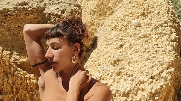 Real Amateur Couple Fucking in Public Beach – Doggy Style & Blowjob