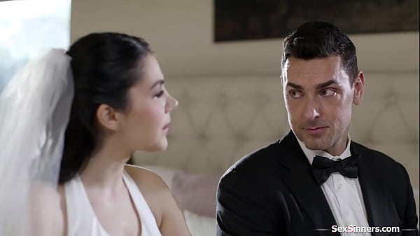 Husband acts anal about my butt plug but his friend is not