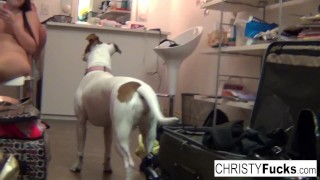 Three Sexy pornstars play with each other’s pussies