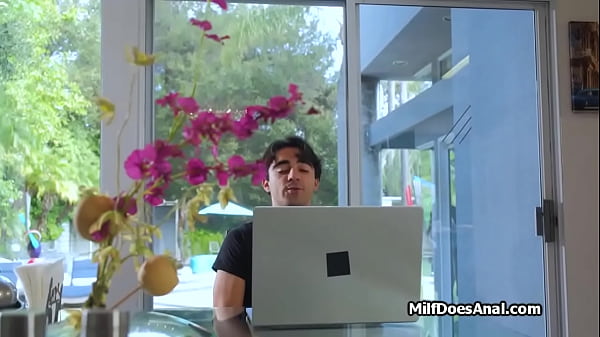 Getting caught wanking leads to deep anal hammering of slutty mature wife