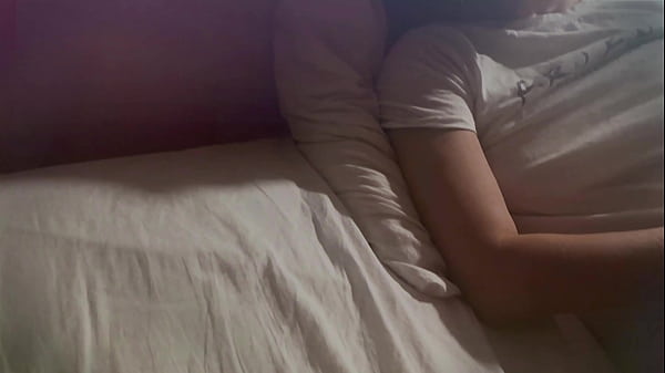 18 YEARS OLD GIRL MULTIPLE CUMMING FOR THE FIRST TIME WITH FINGER FUCK PRO 59 YERAS OLD MAN