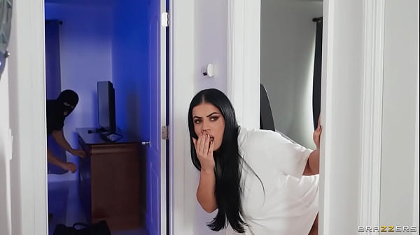 Break In And Fuck Me Lissa Aires / Brazzers/ Enter XVPROMO on official site for discount