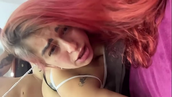 Anal com pé na cabeça e submissão total na coleira ! COMPLETO