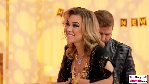 Tgirl Emma Rose analed at newyear party