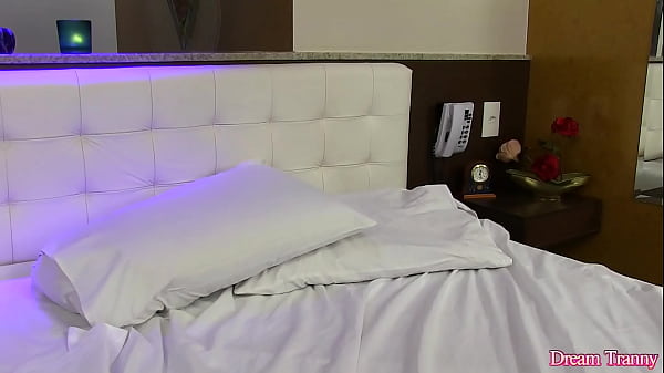 Hot Tranny in Sexy Stockings Amanda Fialho Strokes Her Meat