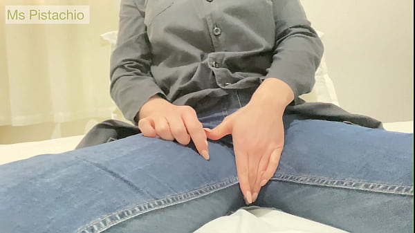 Hijab Arab Step Sister Masturbating