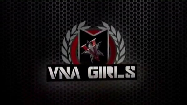 Lucky Delivery Guy Tommy Utah Fucks Maxine X Oriental Holes!