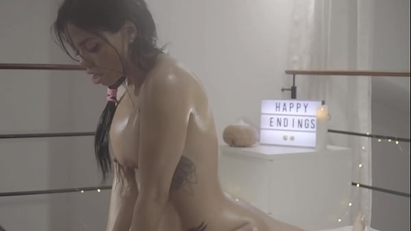 Oiled massage for curve girl Canela Skyn