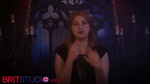 Introducing our newest performer – The insanely gorgeous Victoria Greene!