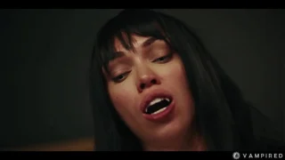 Octokuro Cosplays Vampirella – Horny Lesbian Vampire with Huge Tits Mesmerizes Sata Jones Into Hardcore Sex